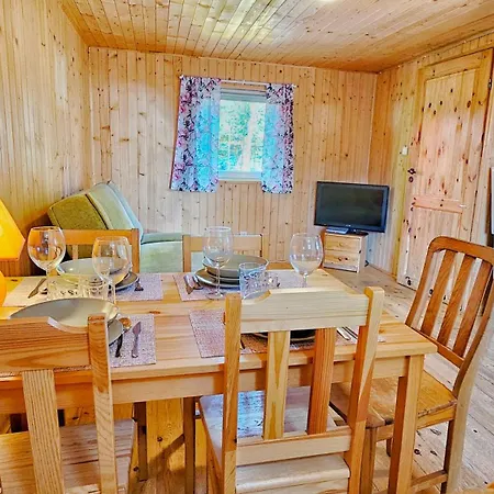 Osada Nad Wdą W Borsku