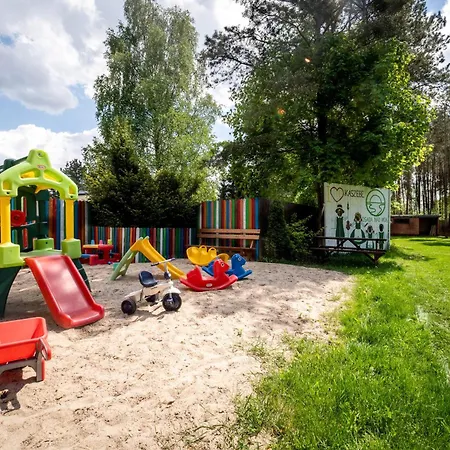 Dom wakacyjny Osada Nad Wdą W Borsku *